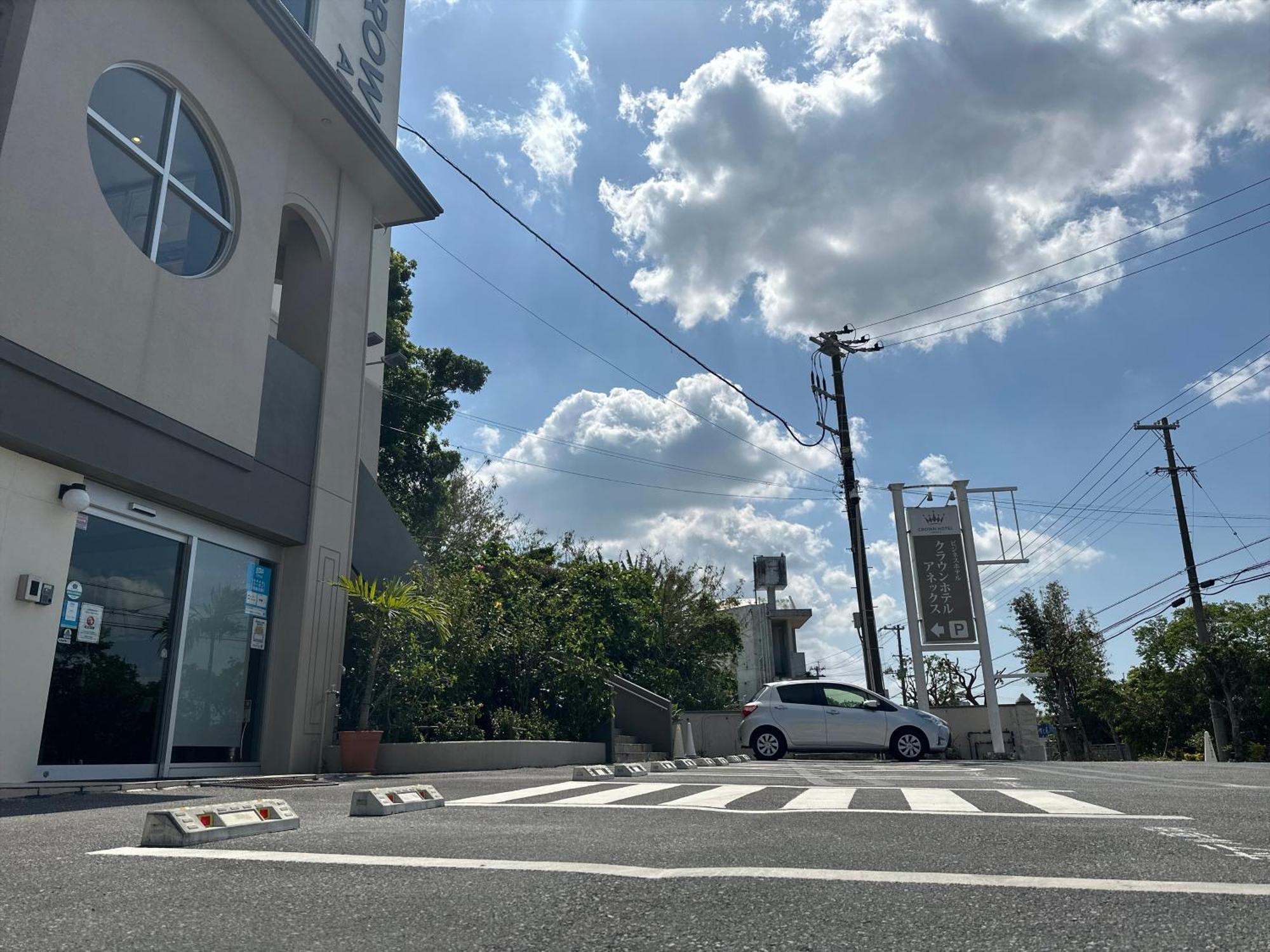 Crown Hotel Okinawa Annex Exterior photo
